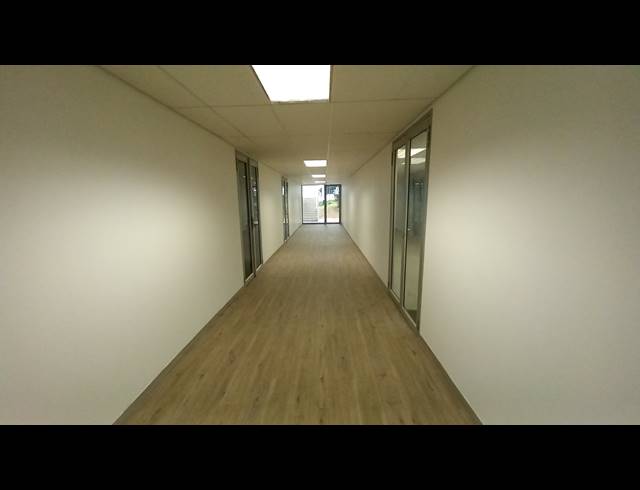 308M² OFFICE TO LET IN BRYANSTON
